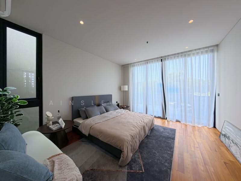 D11 BRAND NEW SEMI D AT HILLCREST, WATTEN ESTATE, BUKIT TIMAH, Watten, Dunearn, Hillcrest, Greenmead, Newton / Novena, 5 Bedrooms, 6,702 sqft, Semi-Detached House For Sale, by Ainsley Chong, 500271226 - PropertyGuru.com.sg
