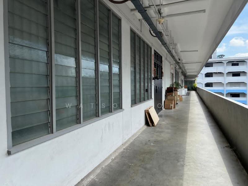 Shun Li Industrial Complex, 705 Sims Drive, Eunos / Geylang / Paya Lebar, 1,716 sqft, Light Industrial (B1) For Rent, by Watson Poh, 500271231 - Exterior - CommercialGuru.com.sg