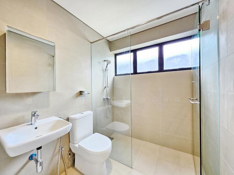 Chancery Court, 36A Dunearn Road, Newton / Novena, 2 Bedrooms, 926 sqft, Condominium For Rent, by Lawrence Hong, 500271232 - Bathroom - PropertyGuru.com.sg