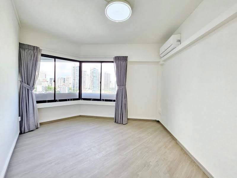 Chancery Court, 36A Dunearn Road, Newton / Novena, 2 Bedrooms, 926 sqft, Condominium For Rent, by Lawrence Hong, 500271232 - Living Room - PropertyGuru.com.sg