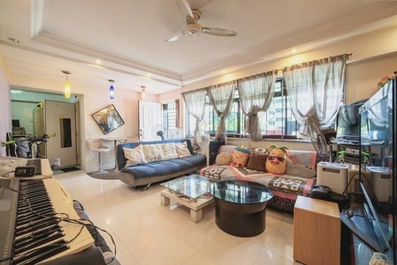 276B Jurong West Avenue 3, 276B Jurong West Avenue 3, Boon Lay / Jurong / Tuas, 3 Bedrooms, 968 sqft, HDB Flat For Sale, by Kenneth Chua, 500271234 - Living Room - PropertyGuru.com.sg