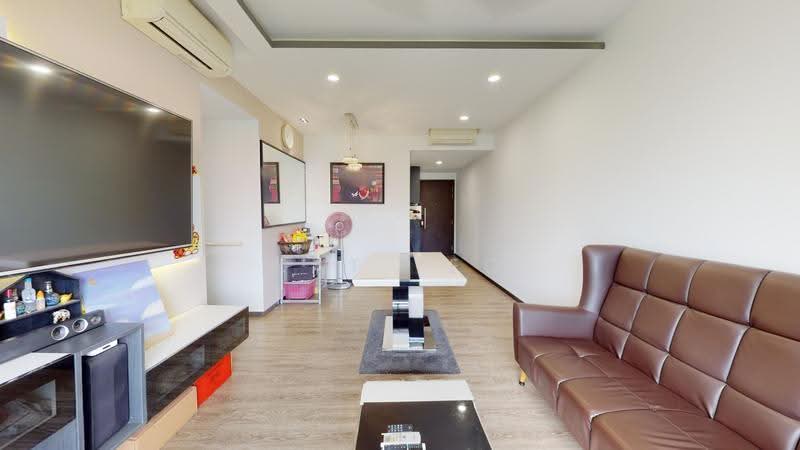 Lake Life, 12 Tao Ching Road, Boon Lay / Jurong / Tuas, 4 Bedrooms, 1,258 sqft, Condominium For Sale, by Kat Yeo, 500271244 - Living Room - PropertyGuru.com.sg