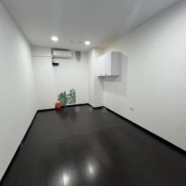 A'Posh BizHub, 1 Yishun industrial Street 1, Sembawang / Yishun, 180 sqft, Light Industrial (B1) For Rent, by Eric Koh (许子杰), 500271252 - Interior - CommercialGuru.com.sg