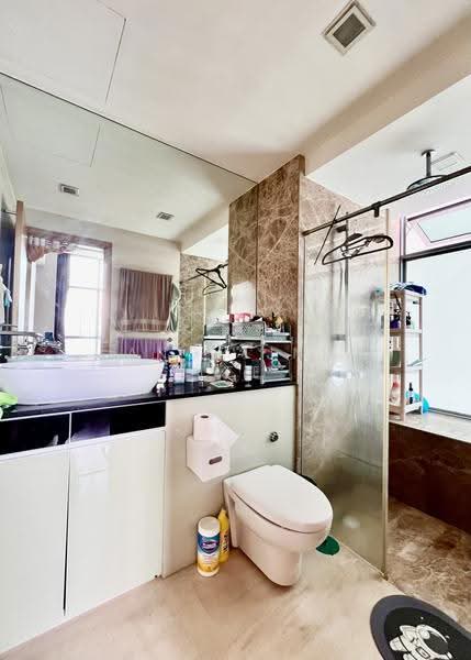Pavilion 11, 25 Akyab Road, Newton / Novena, 2 Bedrooms, 958 sqft, Condominium For Rent, by Angeline Lee, 500271253 - Bathroom - PropertyGuru.com.sg