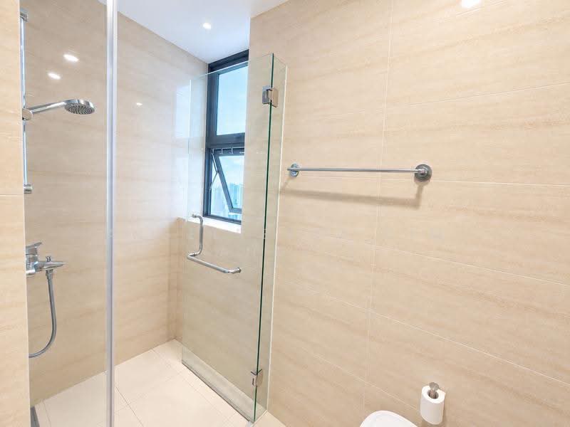 The Palette, 105 Pasir Ris Grove, Pasir Ris / Tampines, 3 Bedrooms, 893 sqft, Condominium For Sale, by Angelreena Lim (Angel), 500271255 - Bathroom - PropertyGuru.com.sg