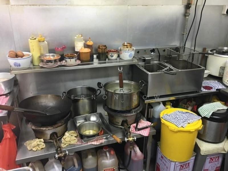 Bugis Cube, 470 470, Beach Road / Bugis / Rochor, 355 sqft, Food & Beverage For Sale, by Vernon Low, 500271265 - CommercialGuru.com.sg
