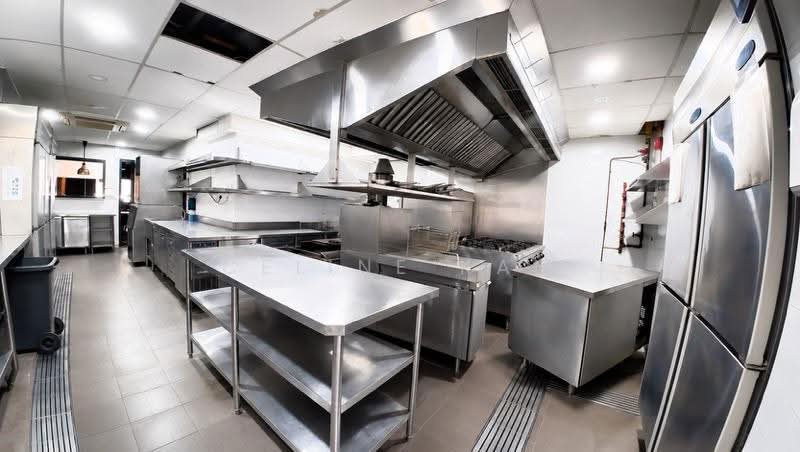 11 MOHAMED SULTAN ROAD, 11, Orchard / River Valley, 2,300 sqft, Food & Beverage For Rent, by Celine Kam, 500271286 - CommercialGuru.com.sg