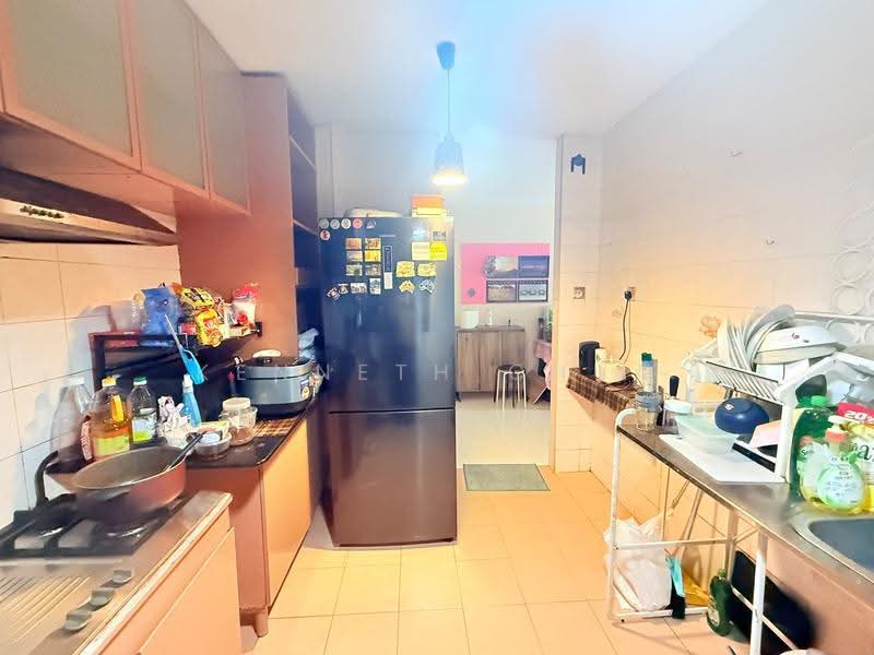 480 Segar Road, 480 Segar Road, Dairy Farm / Bukit Panjang / Choa Chu Kang, 3 Bedrooms, 979 sqft, HDB Flat For Sale, by Kenneth Chua, 500271299 - Kitchen - PropertyGuru.com.sg