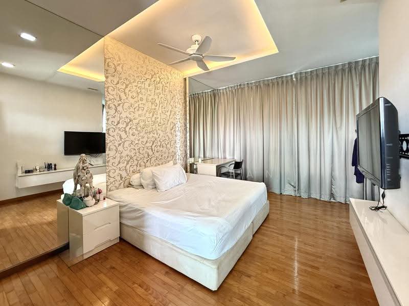 **LANDED7772@ D27 Nice Semi Detached Next to Shopping Mall / MRT**, Jalan Kemuning, Sembawang / Yishun, 5 Bedrooms, 4,000 sqft, Semi-Detached House For Sale, by Kevin Tan, 500271305 - Bedroom - PropertyGuru.com.sg