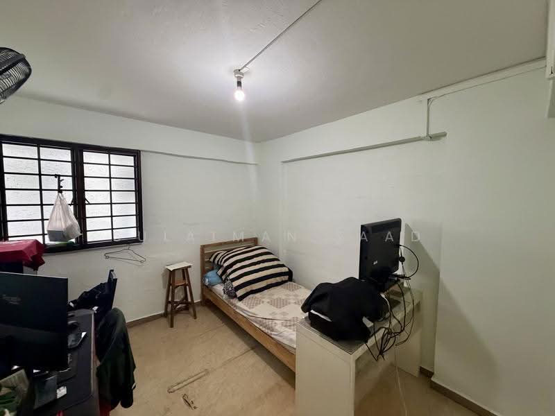 34 Bedok South Avenue 2, 34 Bedok South Avenue 2, Bedok / Upper East Coast, 3 Bedrooms, 968 sqft, HDB Flat For Sale, by Sulaiman Saad, 500271308 - Bedroom - PropertyGuru.com.sg