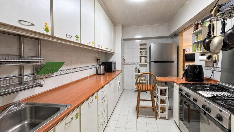 682 Choa Chu Kang Crescent, 682 Choa Chu Kang Crescent, Dairy Farm / Bukit Panjang / Choa Chu Kang, 4 Bedrooms, 1,324 sqft, HDB Flat For Sale, by Daniel Kiong, 500271317 - Kitchen - PropertyGuru.com.sg