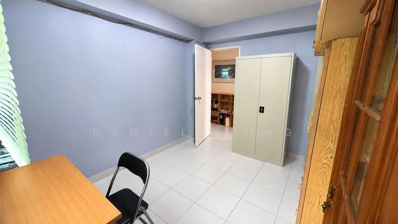 682 Choa Chu Kang Crescent, 682 Choa Chu Kang Crescent, Dairy Farm / Bukit Panjang / Choa Chu Kang, 4 Bedrooms, 1,324 sqft, HDB Flat For Sale, by Daniel Kiong, 500271317 - Study - PropertyGuru.com.sg