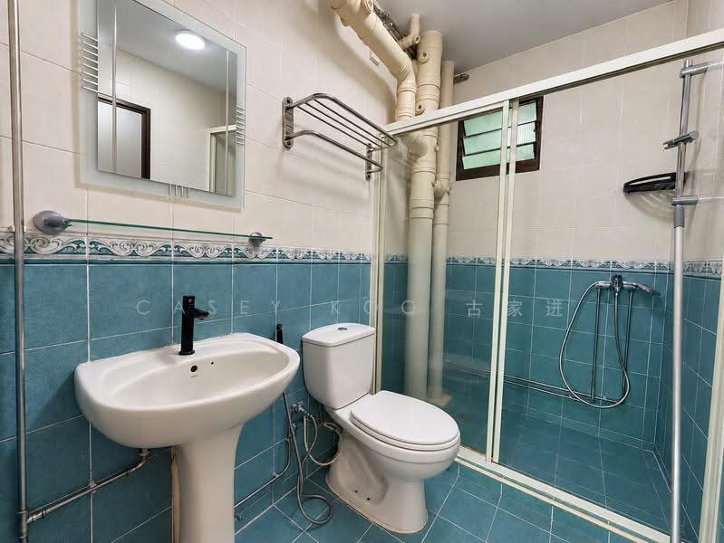 654 Senja Road, 654 Senja Road, Dairy Farm / Bukit Panjang / Choa Chu Kang, 3 Bedrooms, 1,410 sqft, HDB Flat For Rent, by Casey Koo 古家进, 500271329 - Bathroom - PropertyGuru.com.sg