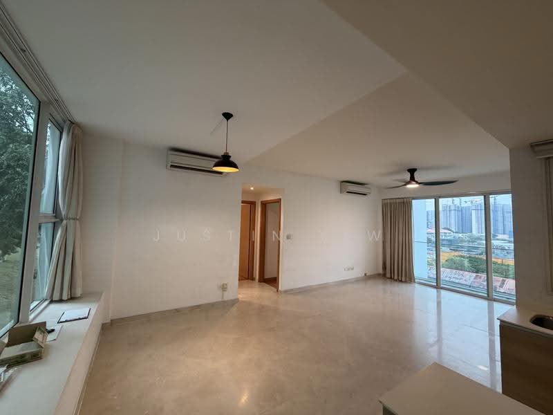 Parc Emily, 7 Mount Emily Road, Orchard / River Valley, 2 Bedrooms, 1,012 sqft, Condominium For Sale, by Justin Yew, 500271366 - Living Room - PropertyGuru.com.sg