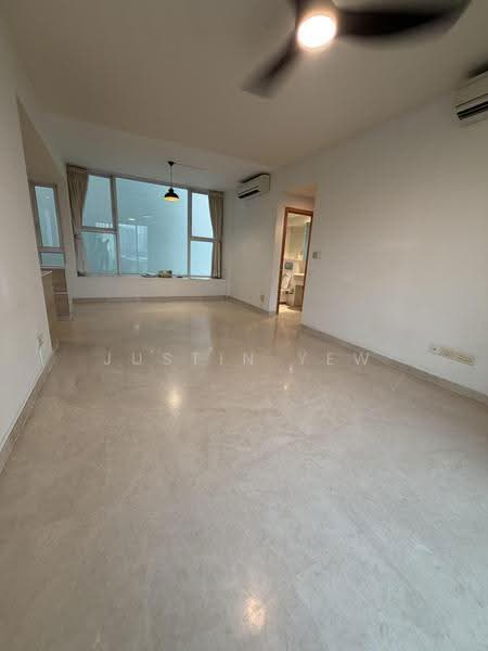 Parc Emily, 7 Mount Emily Road, Orchard / River Valley, 2 Bedrooms, 1,012 sqft, Condominium For Sale, by Justin Yew, 500271366 - Living Room - PropertyGuru.com.sg