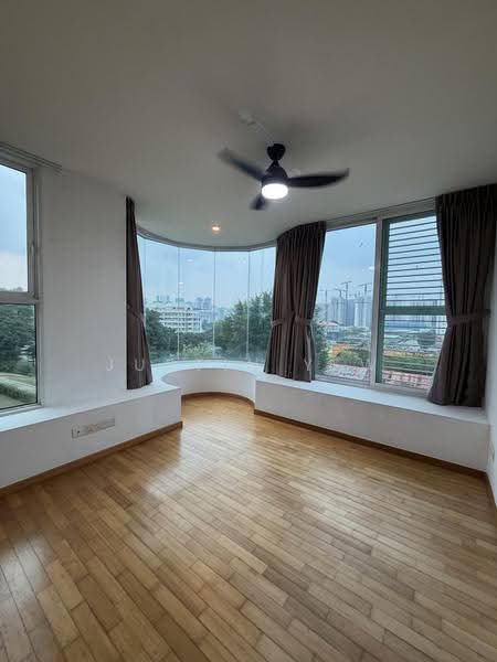 Parc Emily, 7 Mount Emily Road, Orchard / River Valley, 2 Bedrooms, 1,012 sqft, Condominium For Sale, by Justin Yew, 500271366 - PropertyGuru.com.sg
