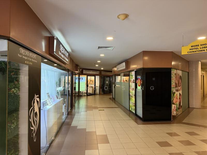 Furama City Centre, 60 Eu Tong Sen Street, Boat Quay / Raffles Place / Marina, 441 sqft, Other Retail For Rent, by Foo Hoo Seng, 500271370 - Corridor - CommercialGuru.com.sg
