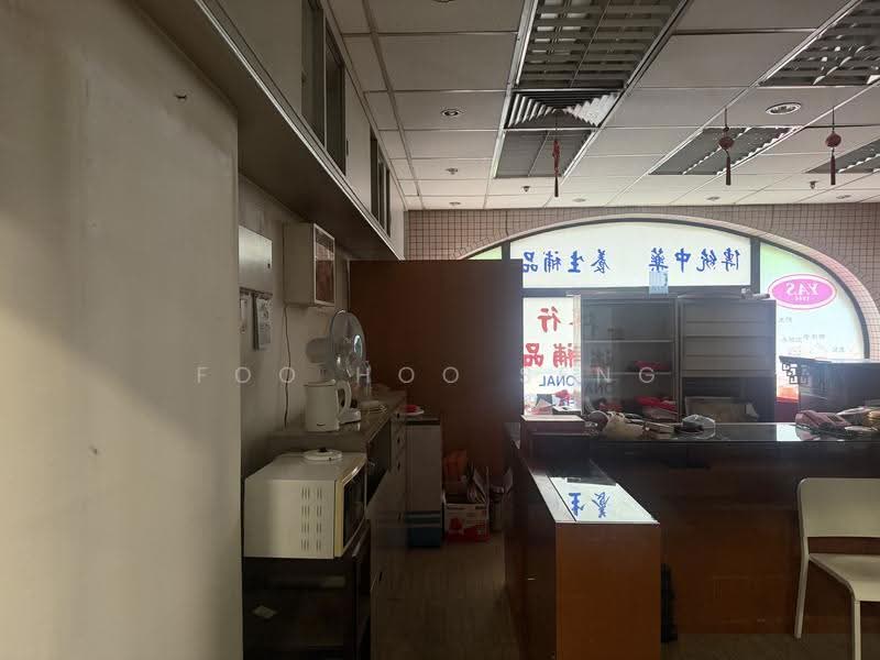 Furama City Centre, 60 Eu Tong Sen Street, Boat Quay / Raffles Place / Marina, 441 sqft, Other Retail For Rent, by Foo Hoo Seng, 500271370 - Interior - CommercialGuru.com.sg