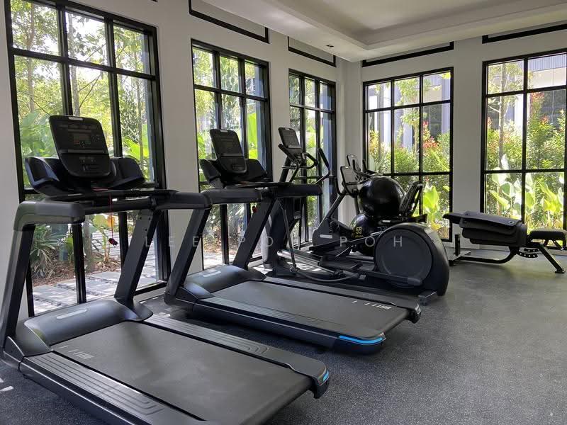 Mayfair Gardens, 16 Rifle Range Road, Clementi Park / Upper Bukit Timah, 2 Bedrooms, 797 sqft, Condominium For Rent, by Lee Poh Poh, 500271371 - Gym - PropertyGuru.com.sg