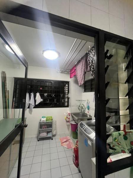 671 Choa Chu Kang Crescent, 671 Choa Chu Kang Crescent, Dairy Farm / Bukit Panjang / Choa Chu Kang, Room Rental, 150 sqft, HDB Flat For Rent, by (Ekky) Sri Redjeki Widjaja, 500271372 - Interior - PropertyGuru.com.sg