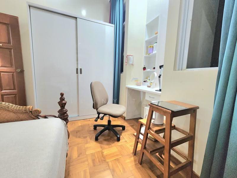 Opera Estate, Jalan Bangsawan, East Coast / Marine Parade, Room Rental, 300 sqft, Terraced House For Rent, by Lenny Tan, 500271375 - Bedroom - PropertyGuru.com.sg