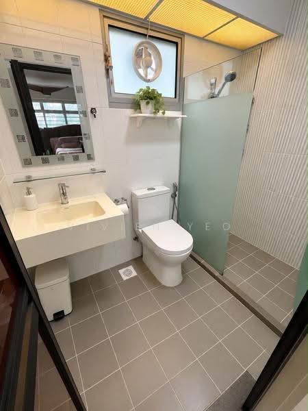 513B Yishun Street 51, 513B Yishun Street 51, Sembawang / Yishun, 3 Bedrooms, 1,216 sqft, HDB Flat For Sale, by Vivien Yeo, 500271383 - Bathroom - PropertyGuru.com.sg