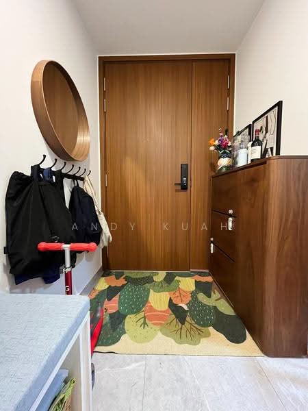 Stirling Residences, 21 Stirling Road, Alexandra / Commonwealth, 2 Bedrooms, 657 sqft, Condominium For Sale, by Andy Kuah, 500271389 - Entrance - PropertyGuru.com.sg