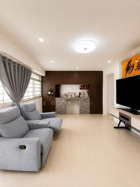 275 Yishun Street 22, 275 Yishun Street 22, Sembawang / Yishun, 3 Bedrooms, 904 sqft, HDB Flat For Rent, by Eden Li, 500271396 - Living Room - PropertyGuru.com.sg