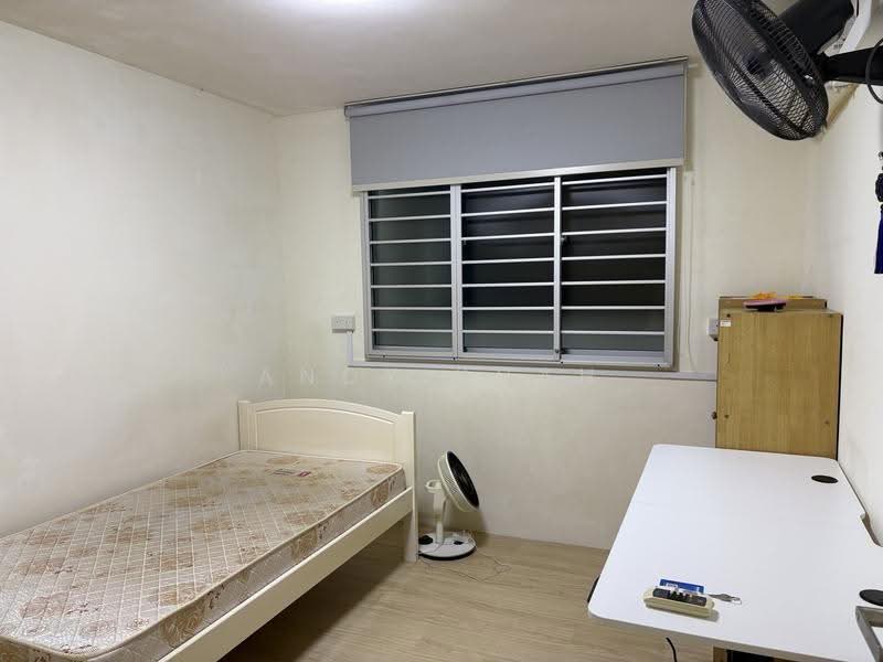 341 Ubi Avenue 1, 341 Ubi Avenue 1, Eunos / Geylang / Paya Lebar, Room Rental, 160 sqft, HDB Flat For Rent, by Andy Kuah, 500271401 - Bedroom - PropertyGuru.com.sg