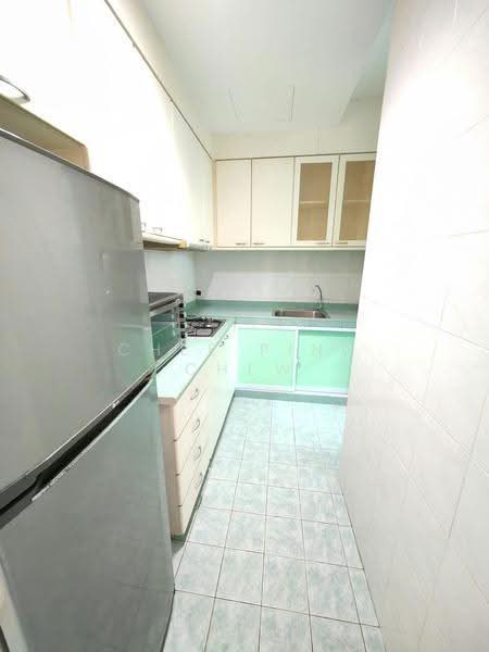 The Daffodil, 568 Upper East Coast Road, Bedok / Upper East Coast, Room Rental, 150 sqft, Apartment For Rent, by Chee Ping CHEW, 500271405 - Kitchen - PropertyGuru.com.sg