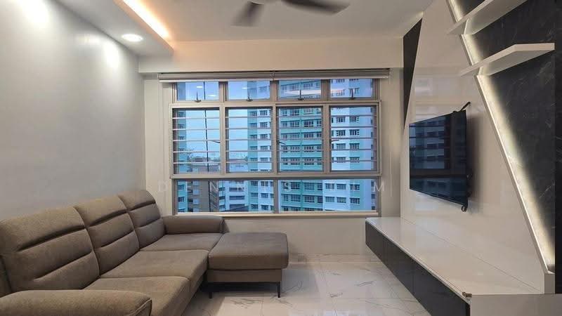 183A Woodlands Street 13, 183A Woodlands Street 13, Admiralty / Woodlands, 3 Bedrooms, 1,001 sqft, HDB Flat For Sale, by Dennis Lim, 500271408 - Living Room - PropertyGuru.com.sg