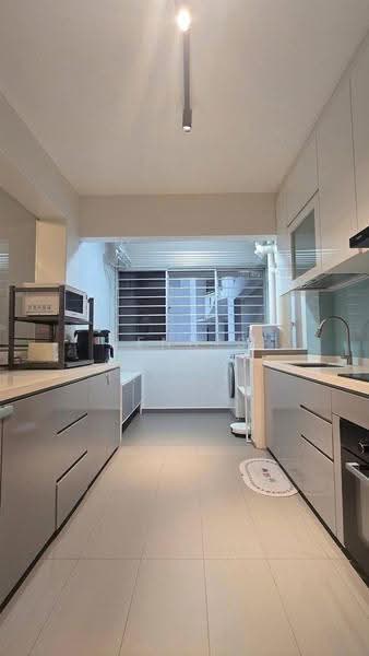 183A Woodlands Street 13, 183A Woodlands Street 13, Admiralty / Woodlands, 3 Bedrooms, 1,001 sqft, HDB Flat For Sale, by Dennis Lim, 500271408 - Kitchen - PropertyGuru.com.sg