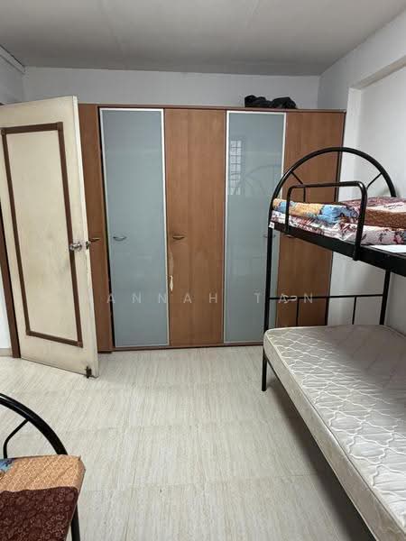 306 Serangoon Avenue 2, 306 Serangoon Avenue 2, Hougang / Punggol / Sengkang, 2 Bedrooms, 700 sqft, HDB Flat For Rent, by Hannah Tan, 500271412 - Bedroom - PropertyGuru.com.sg