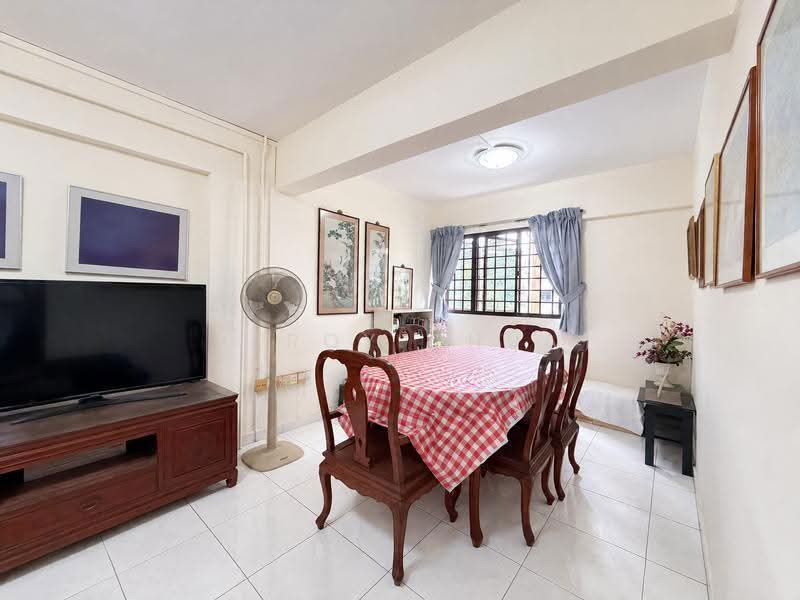 308 Clementi Avenue 4, 308 Clementi Avenue 4, Buona Vista / West Coast / Clementi New Town, 3 Bedrooms, 721 sqft, HDB Flat For Rent, by Veroy Chua, 500271419 - Dining Room - PropertyGuru.com.sg