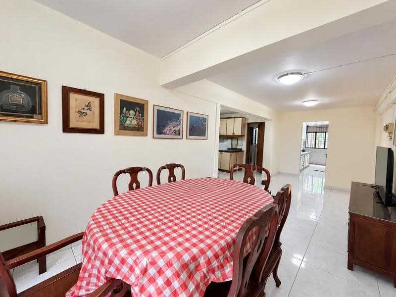 308 Clementi Avenue 4, 308 Clementi Avenue 4, Buona Vista / West Coast / Clementi New Town, 3 Bedrooms, 721 sqft, HDB Flat For Rent, by Veroy Chua, 500271419 - Dining Room - PropertyGuru.com.sg