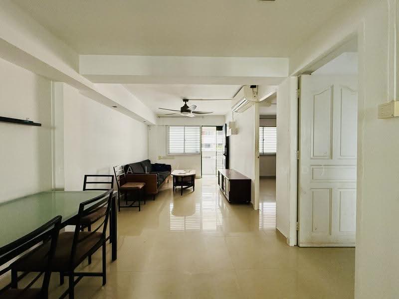 2 Tanjong Pagar Plaza, 2 Tanjong Pagar Plaza, Chinatown / Tanjong Pagar, 2 Bedrooms, 635 sqft, HDB Flat For Sale, by Faisal (Ryan MD), 500271421 - Living Room - PropertyGuru.com.sg