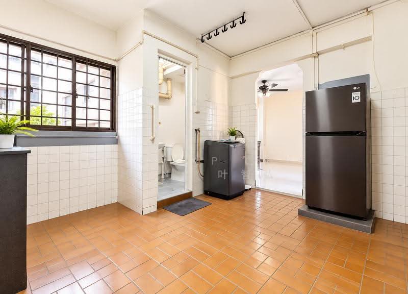 102 Potong Pasir Avenue 1, 102 Potong Pasir Avenue 1, Macpherson / Potong Pasir, 2 Bedrooms, 797 sqft, HDB Flat For Sale, by Pius Yap Chih Hong 叶智弘, 500271440 - Bathroom - PropertyGuru.com.sg