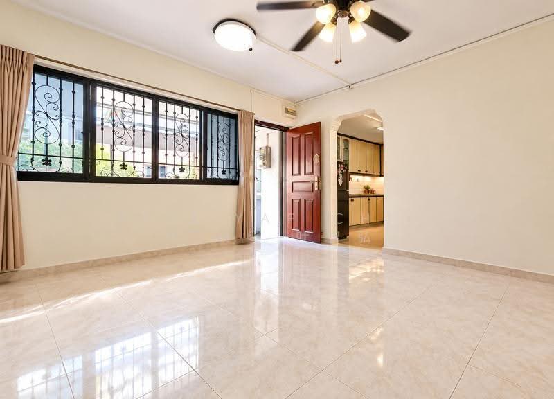102 Potong Pasir Avenue 1, 102 Potong Pasir Avenue 1, Macpherson / Potong Pasir, 2 Bedrooms, 797 sqft, HDB Flat For Sale, by Pius Yap Chih Hong 叶智弘, 500271440 - Living Room - PropertyGuru.com.sg