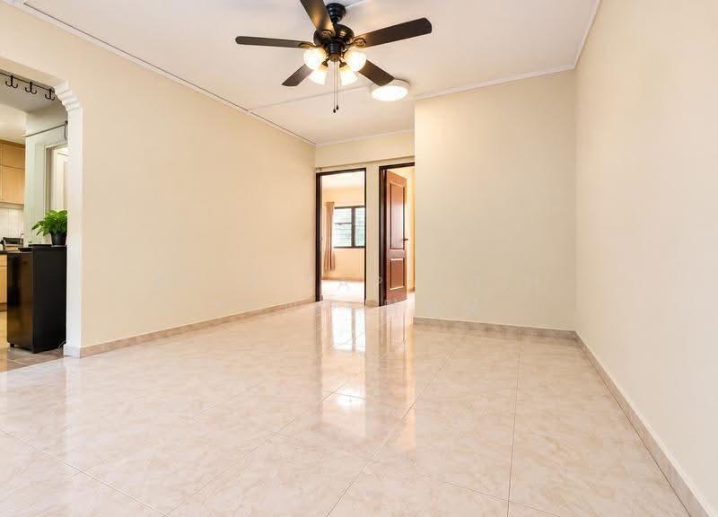 102 Potong Pasir Avenue 1, 102 Potong Pasir Avenue 1, Macpherson / Potong Pasir, 2 Bedrooms, 797 sqft, HDB Flat For Sale, by Pius Yap Chih Hong 叶智弘, 500271440 - Living Room - PropertyGuru.com.sg