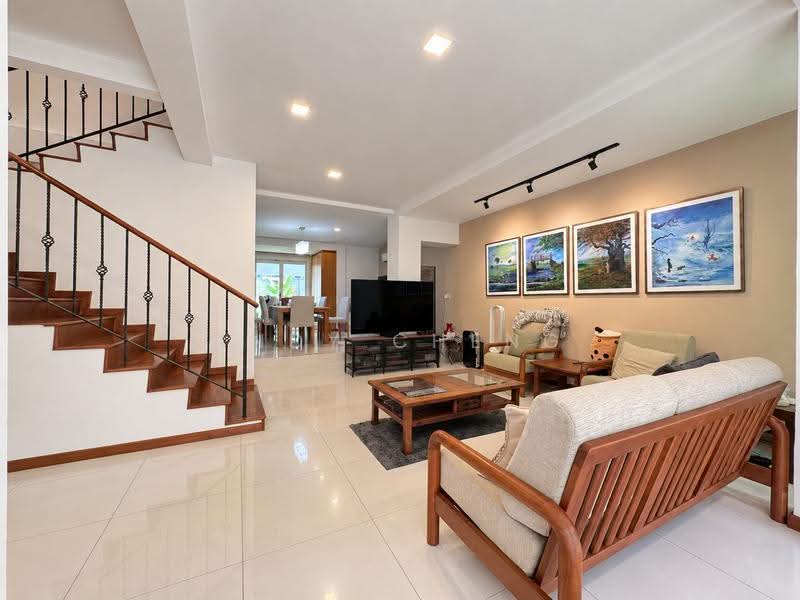 โ
๐๐ฎ๐ป๐ฑ๐ฒ๐ฑ ๐๐
๐ฐ๐ฒ๐น๐น๐ฒ๐ป๐ฐ๐ฒ โ
Sunset Way | Nan Hua Primary | Corner Terrace For Rebuild, Sunset Way | Sunset Square | Sunset Heights, Clementi Park / Upper Bukit Timah, 3 Bedrooms, 3,500 sqft, Corner Terrace For Sale, by Andy Cheng, 500271443 - Living Room - PropertyGuru.com.sg