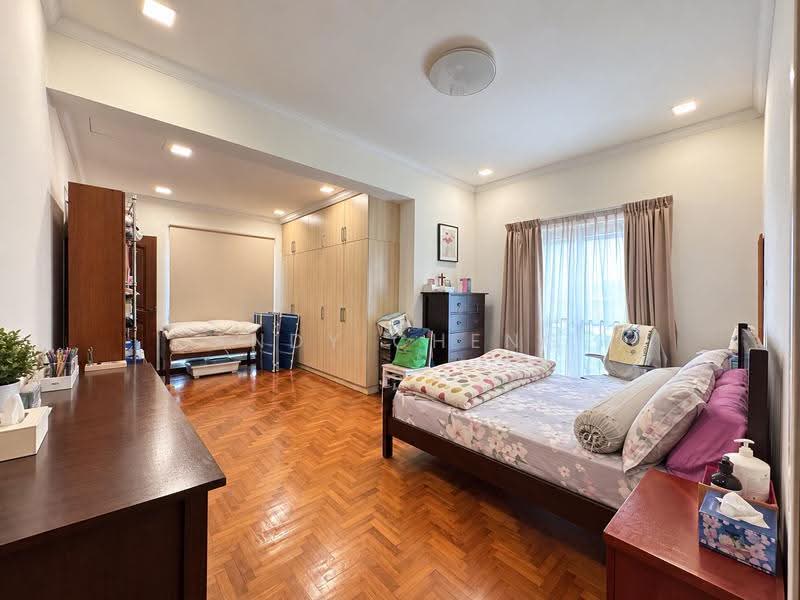 โ
๐๐ฎ๐ป๐ฑ๐ฒ๐ฑ ๐๐
๐ฐ๐ฒ๐น๐น๐ฒ๐ป๐ฐ๐ฒ โ
Sunset Way | Nan Hua Primary | Corner Terrace For Rebuild, Sunset Way | Sunset Square | Sunset Heights, Clementi Park / Upper Bukit Timah, 3 Bedrooms, 3,500 sqft, Corner Terrace For Sale, by Andy Cheng, 500271443 - Bedroom - PropertyGuru.com.sg