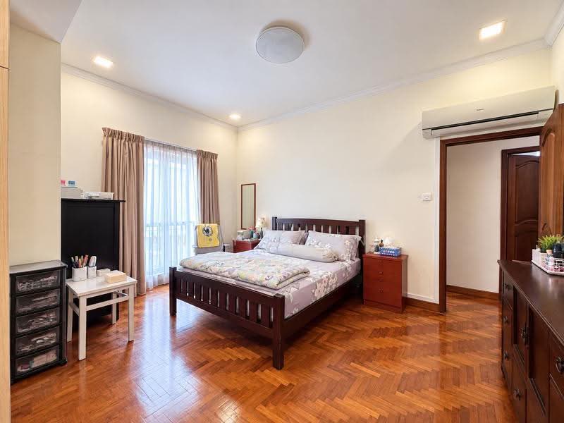 โ
๐๐ฎ๐ป๐ฑ๐ฒ๐ฑ ๐๐
๐ฐ๐ฒ๐น๐น๐ฒ๐ป๐ฐ๐ฒ โ
Sunset Way | Nan Hua Primary | Corner Terrace For Rebuild, Sunset Way | Sunset Square | Sunset Heights, Clementi Park / Upper Bukit Timah, 3 Bedrooms, 3,500 sqft, Corner Terrace For Sale, by Andy Cheng, 500271443 - Bedroom - PropertyGuru.com.sg
