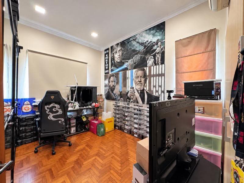 โ
๐๐ฎ๐ป๐ฑ๐ฒ๐ฑ ๐๐
๐ฐ๐ฒ๐น๐น๐ฒ๐ป๐ฐ๐ฒ โ
Sunset Way | Nan Hua Primary | Corner Terrace For Rebuild, Sunset Way | Sunset Square | Sunset Heights, Clementi Park / Upper Bukit Timah, 3 Bedrooms, 3,500 sqft, Corner Terrace For Sale, by Andy Cheng, 500271443 - Study - PropertyGuru.com.sg