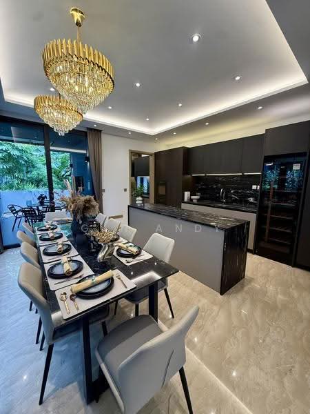 41 Fernhill Road, Newton / Novena, 6 Bedrooms, 7,441 sqft, Semi-Detached House For Sale, by Gan Andy, 500271444 - Dining Room - PropertyGuru.com.sg