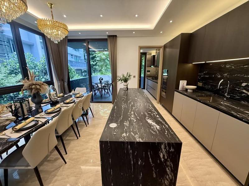 41 Fernhill Road, Newton / Novena, 6 Bedrooms, 7,441 sqft, Semi-Detached House For Sale, by Gan Andy, 500271444 - Dining Room - PropertyGuru.com.sg