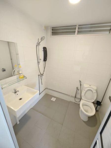 Sun Court, 21 Lorong Kilat, Clementi Park / Upper Bukit Timah, Room Rental, 200 sqft, Apartment For Rent, by Melvin Auspicious Lee 李俊豪, 500271449 - PropertyGuru.com.sg