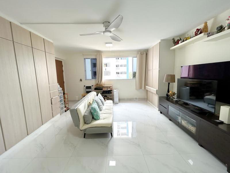 62 Marine Drive, 62 Marine Drive, East Coast / Marine Parade, 3 Bedrooms, 936 sqft, HDB Flat For Sale, by Tay Yiqi, 500271451 - Living Room - PropertyGuru.com.sg