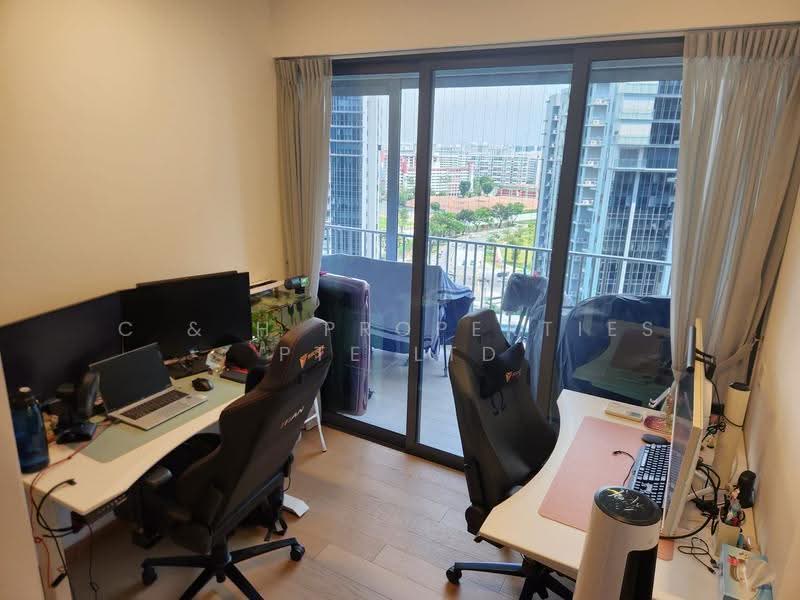 The Florence Residences, 89 Hougang Avenue 2, Hougang / Punggol / Sengkang, 4 Bedrooms, 1,283 sqft, Condominium For Sale, by SALLY, 500271452 - Study - PropertyGuru.com.sg