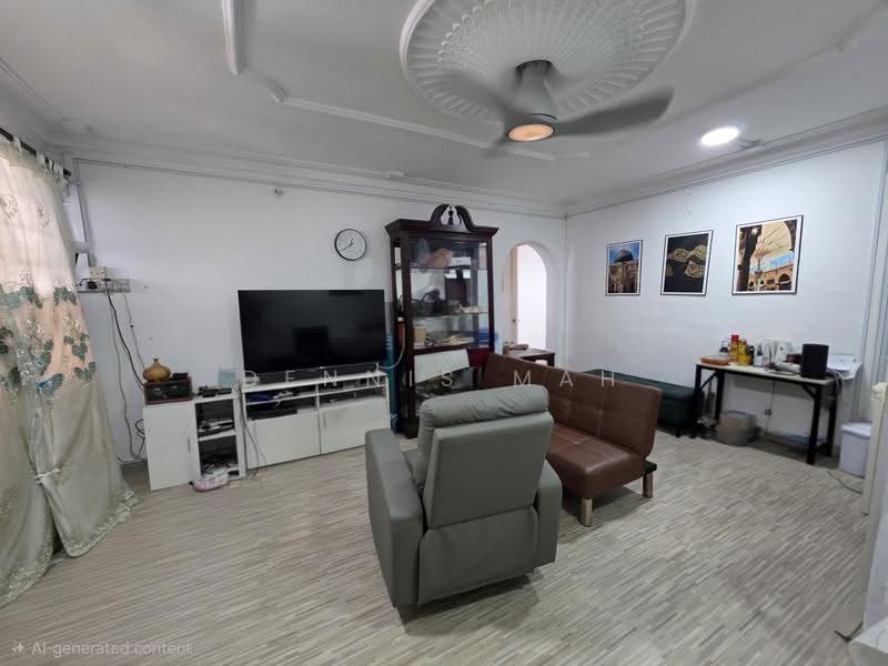 749 Yishun Street 72, 749 Yishun Street 72, Sembawang / Yishun, 3 Bedrooms, 980 sqft, HDB Flat For Sale, by Dennis Mah, 500271456 - Living Room - PropertyGuru.com.sg