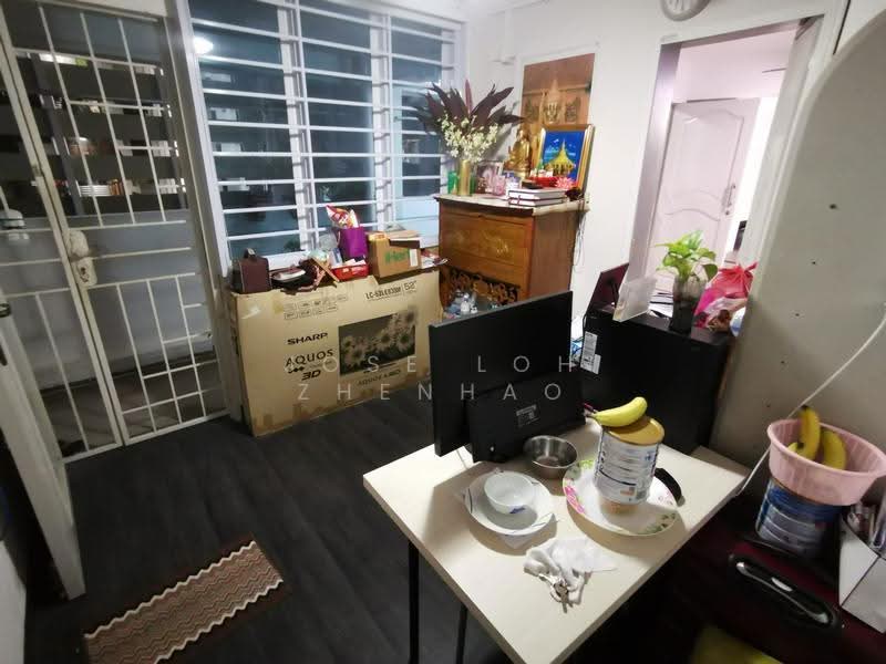 185 Boon Lay Avenue, 185 Boon Lay Avenue, Boon Lay / Jurong / Tuas, 4 Bedrooms, 1,270 sqft, HDB Flat For Sale, by Jose Loh Zhenhao, 500271464 - Living Room - PropertyGuru.com.sg
